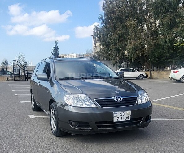 Toyota Corolla 2006, 320,000 km - 1.4 l - Bakı