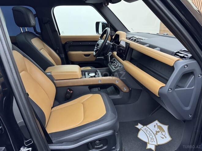 Land Rover Defender-14