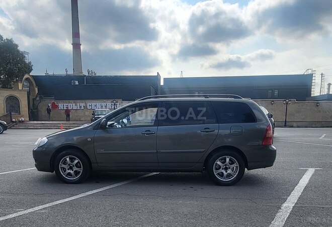 Toyota Corolla 2006, 320,000 km - 1.4 l - Bakı