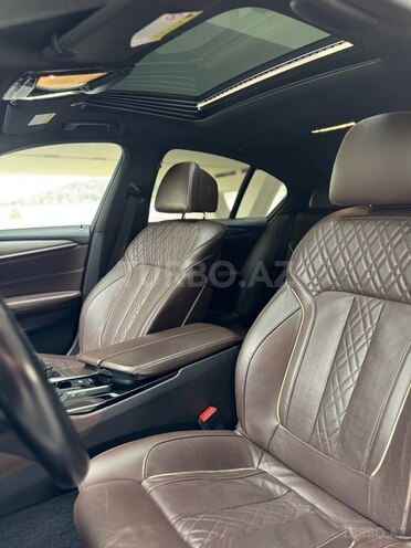 BMW 520 2017, 190,000 km - 2.0 l - Bakı