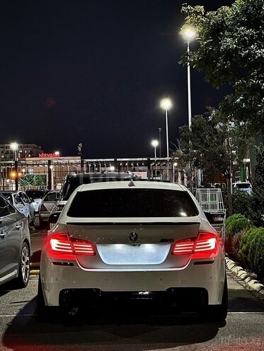 BMW 528 2014, 205,000 km - 2.0 l - Bakı