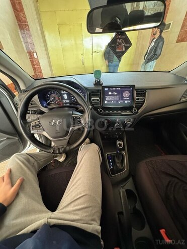 Hyundai Accent 2020, 143,366 km - 1.4 l - Bakı