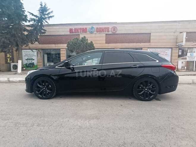 Hyundai i40 2011, 160,000 km - 2.0 l - Salyan