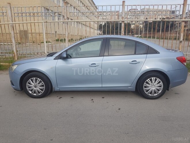 Chevrolet Cruze 2011, 228,500 km - 1.6 l - Bakı