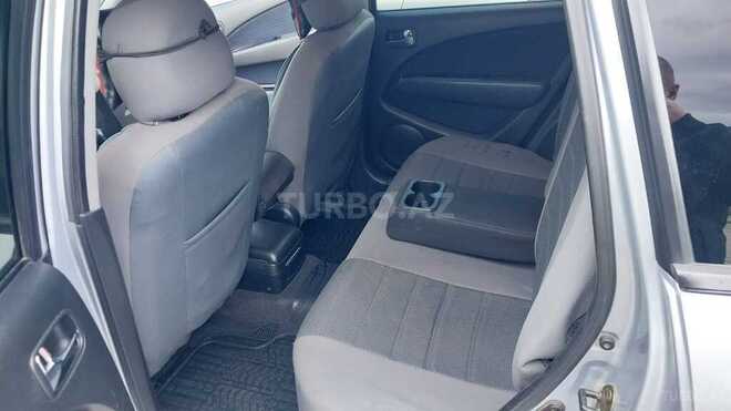 Mitsubishi Airtrek 2003, 253,000 km - 2.0 l - Astara