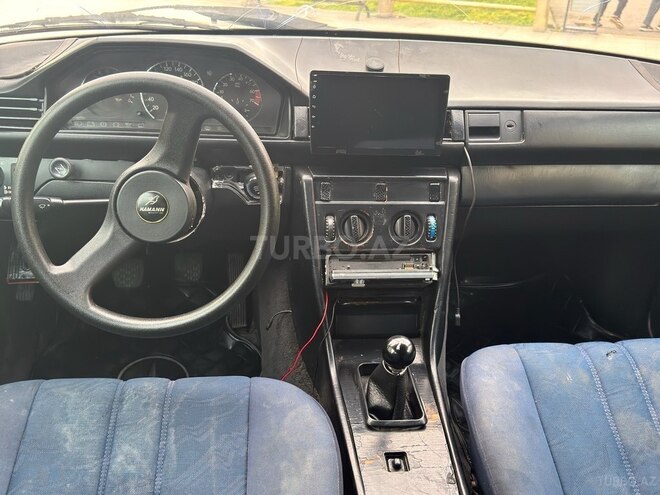 Mercedes E 200 1988, 258,452 km - 2.0 л - Bakı