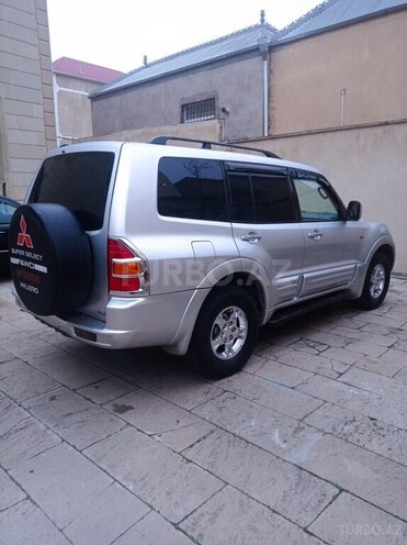 Mitsubishi Pajero 2001, 335,000 km - 3.0 l - Bakı