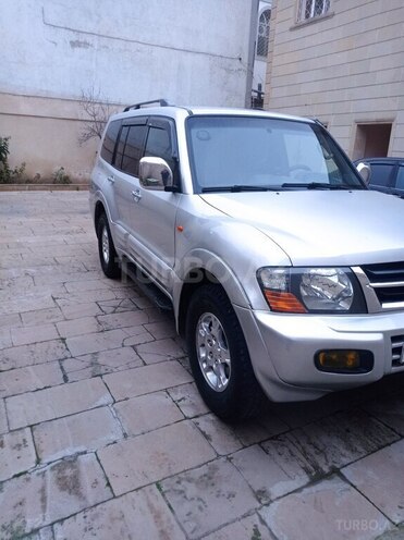 Mitsubishi Pajero 2001, 335,000 km - 3.0 l - Bakı