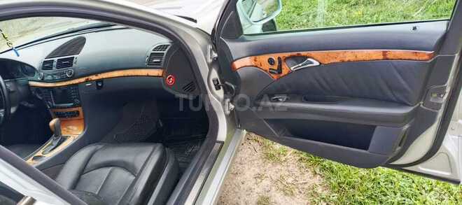 Mercedes E 320 2002, 310,000 km - 3.2 l - Bərdə