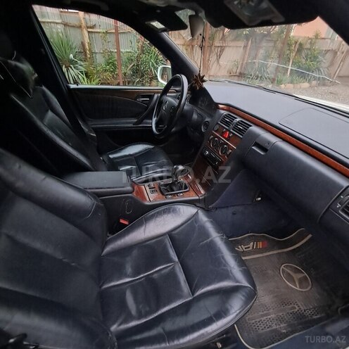 Mercedes E 220 d 1999, 720,000 km - 2.2 l - Ağdam