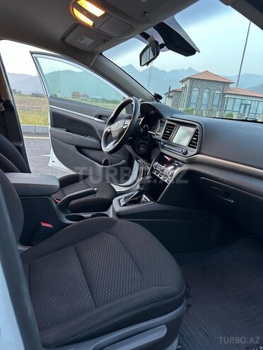 Hyundai Elantra 2020, 86,187 km - 2.0 l - Qax