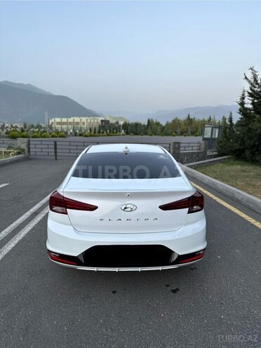 Hyundai Elantra 2020, 86,187 km - 2.0 l - Qax
