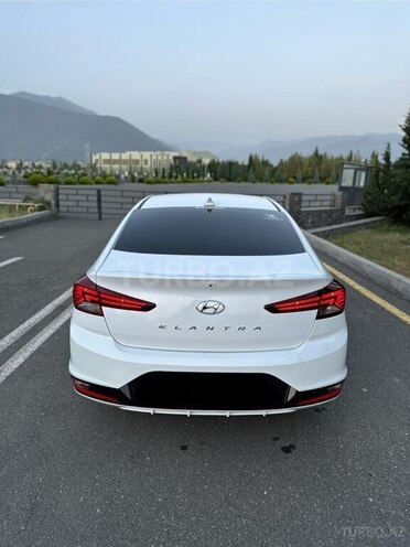 Hyundai Elantra 2020, 86,187 km - 2.0 l - Qax