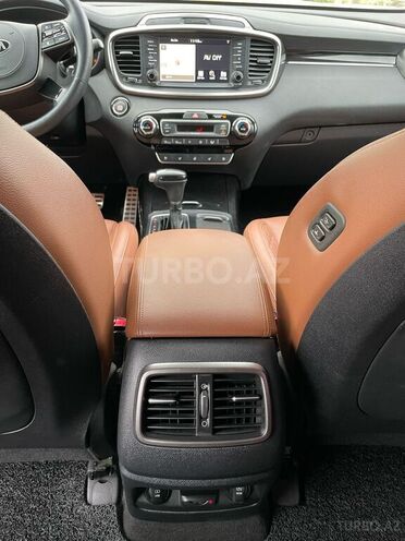 Kia Sorento 2018, 112,250 km - 2.0 l - Bakı