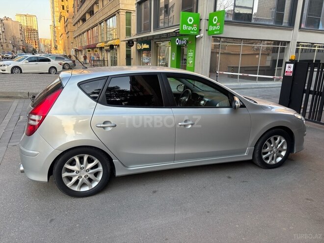Hyundai i30 2011, 216,000 km - 1.4 l - Bakı