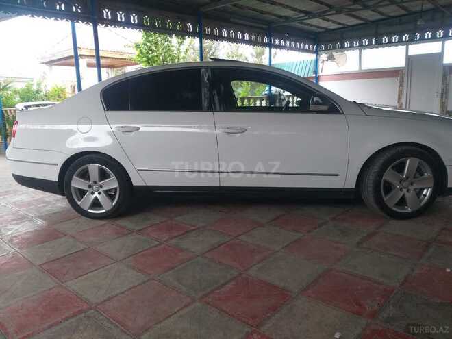 Volkswagen Passat 2006, 250,000 km - 2.0 l - İmişli
