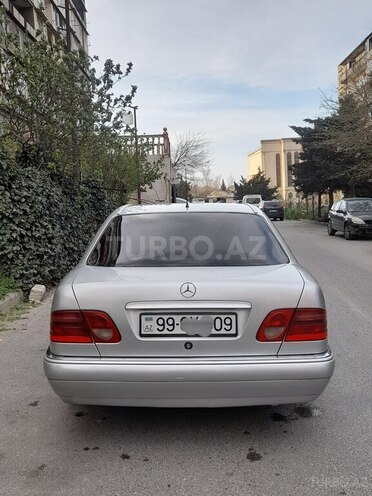Mercedes E 220 d 1998, 397,613 km - 2.2 l - Bakı