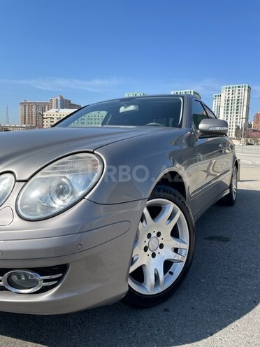 Mercedes E 220 d-8