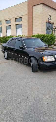 Mercedes E 220 1994, 500,000 km - 2.2 l - Bakı