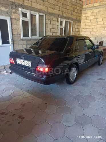 Mercedes E 220 1994, 500,000 km - 2.2 l - Bakı