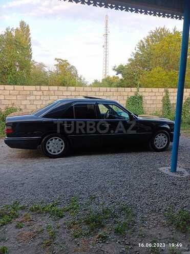 Mercedes E 220 1994, 500,000 km - 2.2 l - Bakı