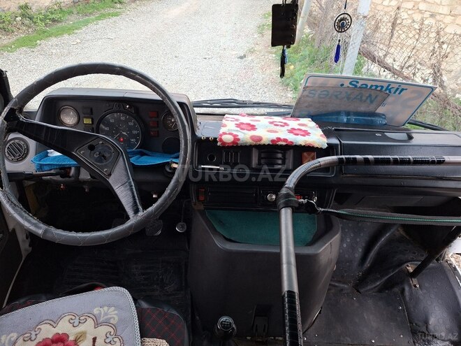 Mercedes 208 D 1992, 450,000 km - 2.5 l - Şəmkir