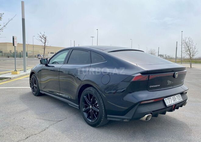 Changan  2024, 28,500 km - 1.5 l - Bakı