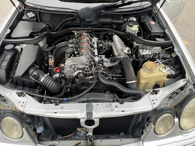Mercedes E 220 d 1999, 347,000 km - 2.2 л - Bakı