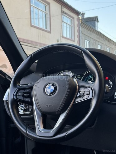 BMW 530e 2018, 102,000 km - 2.0 l - Bakı