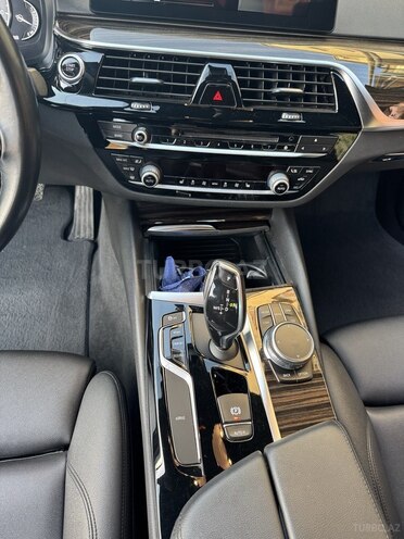 BMW 530e 2018, 102,000 km - 2.0 l - Bakı
