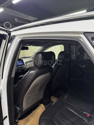 Hyundai ix35 2013, 225,000 km - 2.0 l - Bakı