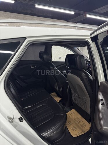 Hyundai ix35 2013, 225,000 km - 2.0 l - Bakı