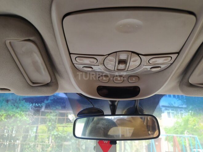 Kia Carnival 2003, 150,000 km - 2.9 l - Bakı