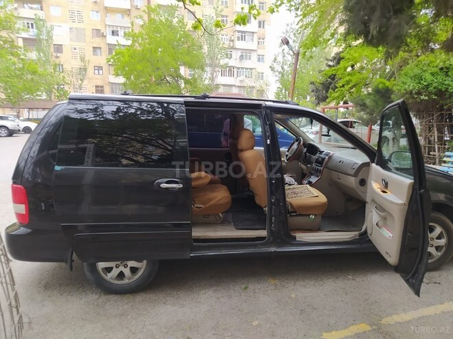 Kia Carnival 2003, 150,000 km - 2.9 l - Bakı