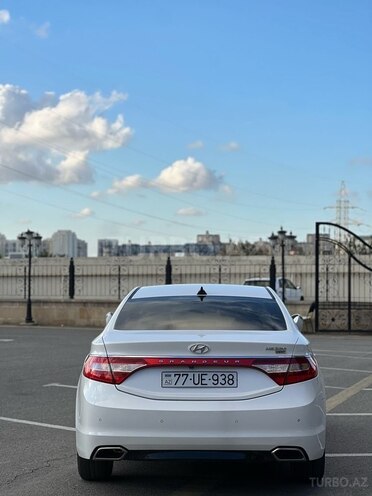 Hyundai Grandeur 2015, 150,000 km - 2.2 л - Bakı