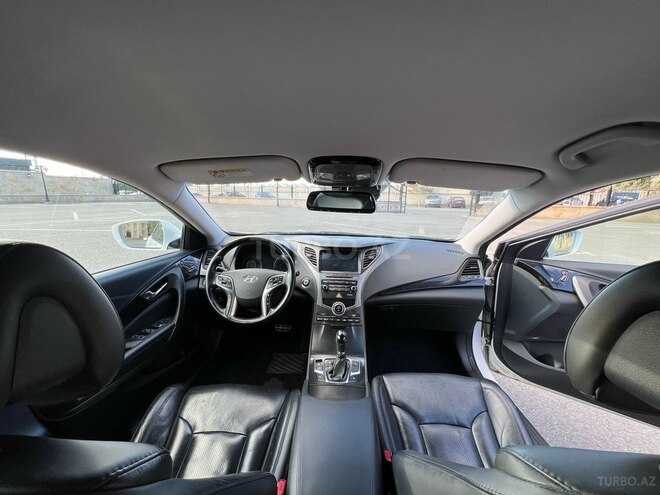 Hyundai Grandeur 2015, 150,000 km - 2.2 л - Bakı