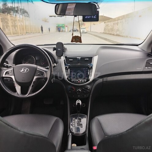 Hyundai Accent 2016, 90,000 km - 1.4 l - Bakı