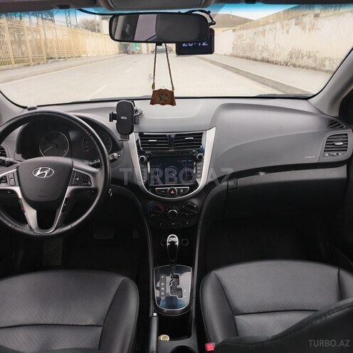 Hyundai Accent 2016, 90,000 km - 1.4 l - Bakı