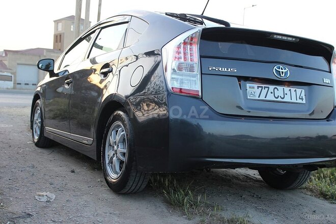 Toyota Prius 2010, 418,429 km - 1.5 л - Bakı