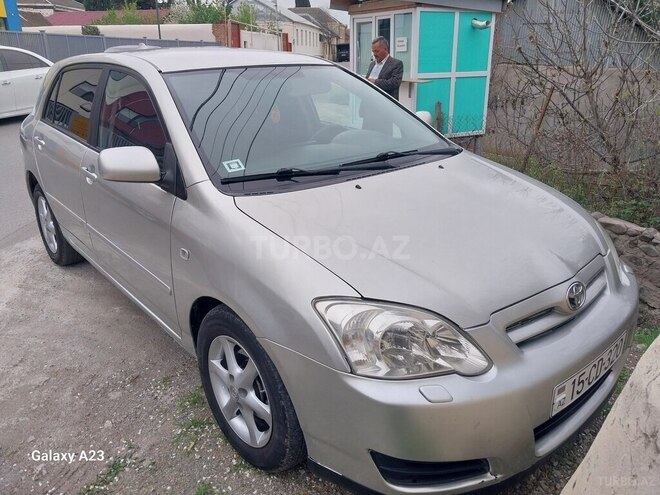Toyota Corolla 2006, 240,000 km - 1.4 l - Bakı