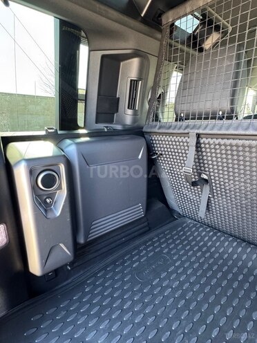 Land Rover Defender 2021, 50,750 km - 2.0 л - Bakı