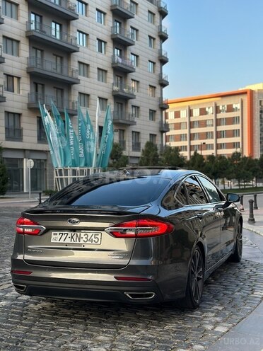 Ford Fusion (North America) 2019, 155,000 km - 2.0 л - Bakı