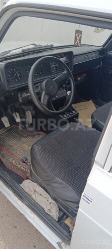 LADA (VAZ) 2107 2006, 80,000 km - 1.6 л - Salyan