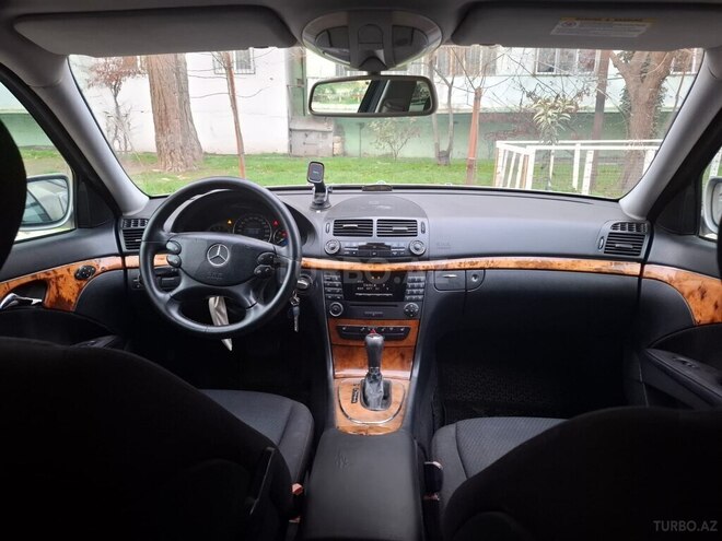 Mercedes E 200 2007, 370,000 km - 1.8 l - Bakı