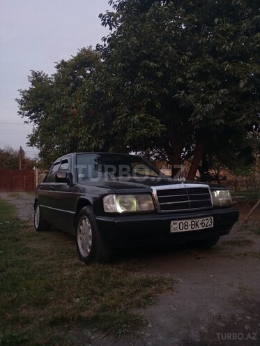 Mercedes 190 1991, 300,201 km - 2.0 л - Balakən