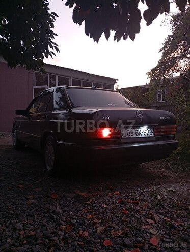 Mercedes 190 1991, 300,201 km - 2.0 л - Balakən
