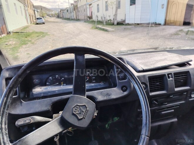 GAZ 2705 1998, 97,000 km - 2.4 l - Göygöl