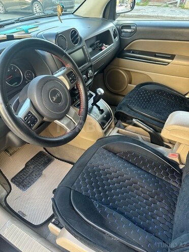 Jeep Compass 2012, 136,000 km - 2.4 l - Bakı