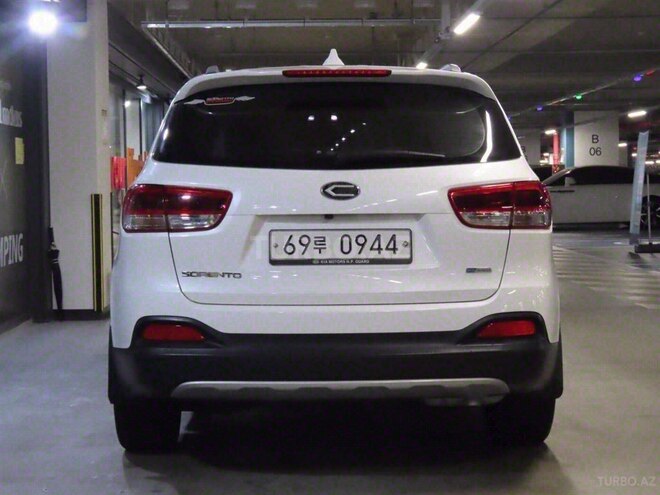 Kia Sorento 2015, 122,500 km - 2.0 l - Bakı