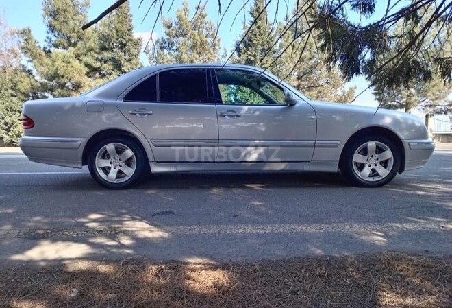 Mercedes E 220 d 2000, 320,000 km - 2.2 l - Gəncə